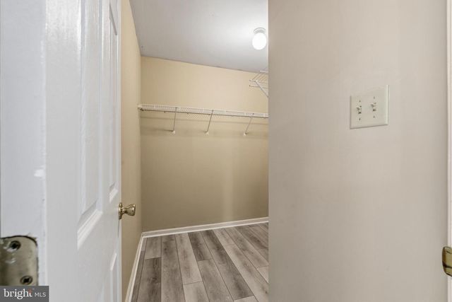 279 E FLAGSTONE DR, Newark, DE 19702