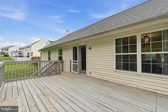 279 E FLAGSTONE DR, Newark, DE 19702