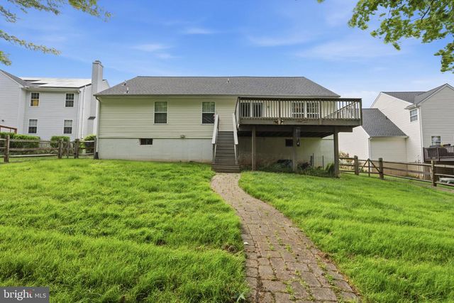 279 E FLAGSTONE DR, Newark, DE 19702