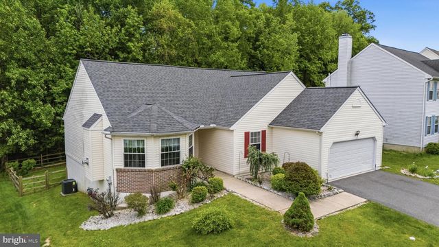 279 E FLAGSTONE DR, Newark, DE 19702