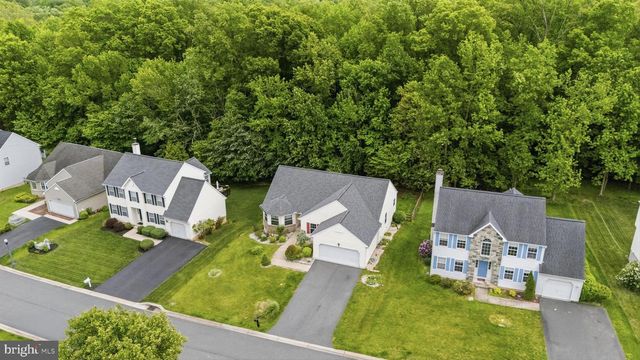 279 E FLAGSTONE DR, Newark, DE 19702