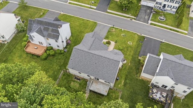 279 E FLAGSTONE DR, Newark, DE 19702