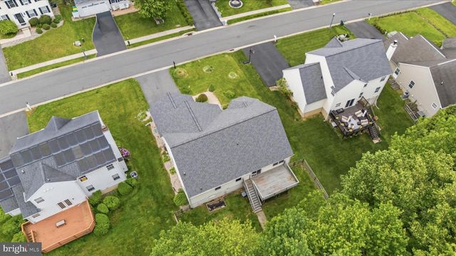 279 E FLAGSTONE DR, Newark, DE 19702