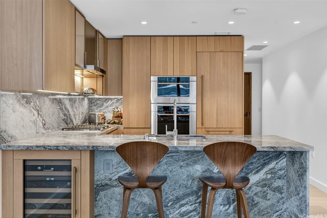 1100 Ala Moana Boulevard 906, Honolulu, HI 96814