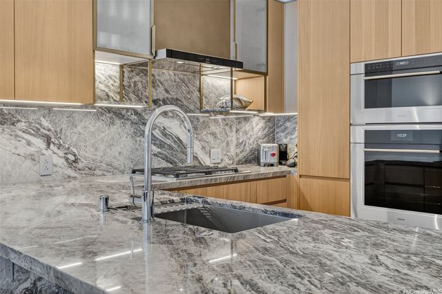 1100 Ala Moana Boulevard 906, Honolulu, HI 96814