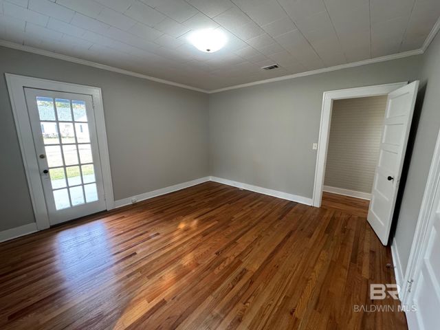 100 E 5th Street, Bay Minette, AL 36507