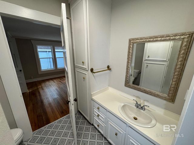 100 E 5th Street, Bay Minette, AL 36507