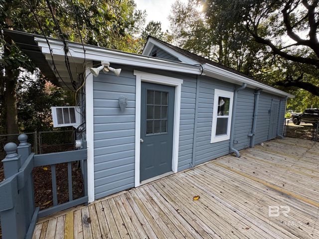 100 E 5th Street, Bay Minette, AL 36507