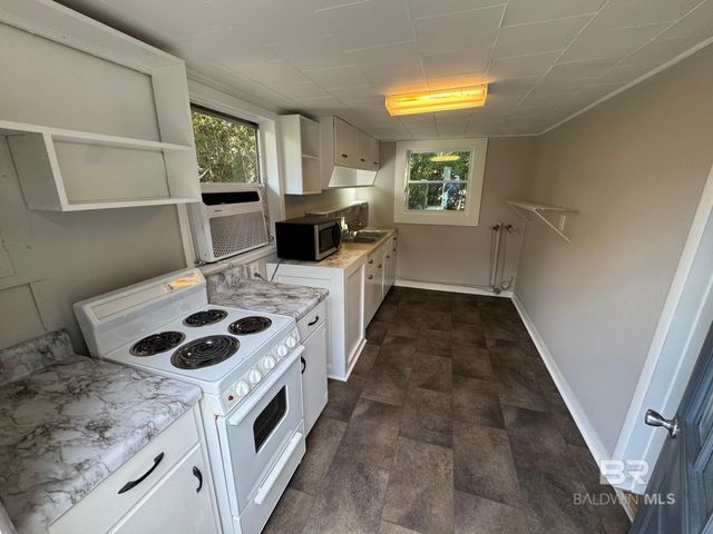 100 E 5th Street, Bay Minette, AL 36507