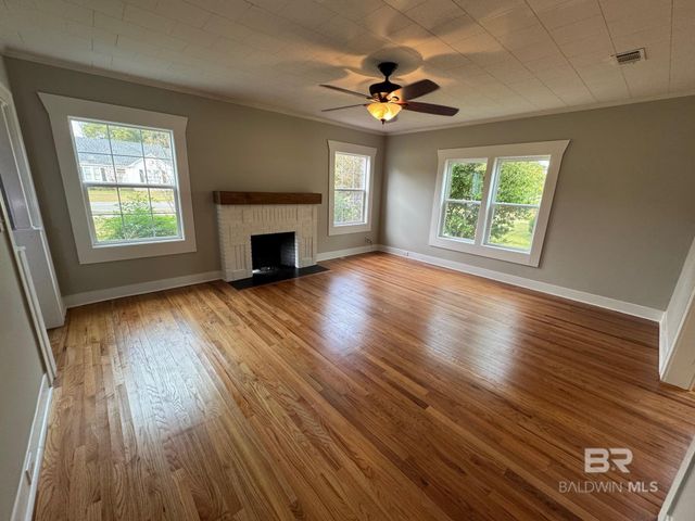 100 E 5th Street, Bay Minette, AL 36507