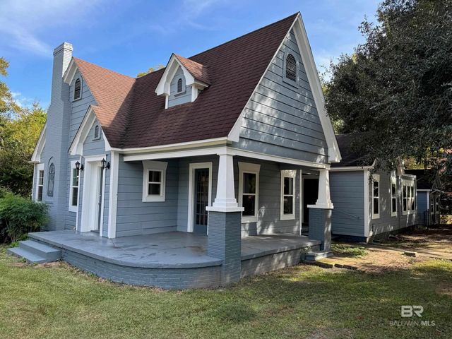 100 E 5th Street, Bay Minette, AL 36507