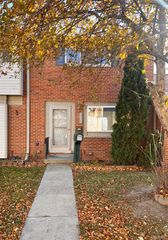 25681 Salem 85, Roseville, MI 48066