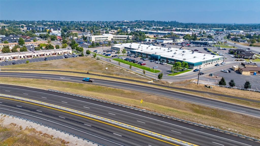 1325 Us Highway 2 W F, Kalispell, MT 59901 photo 14