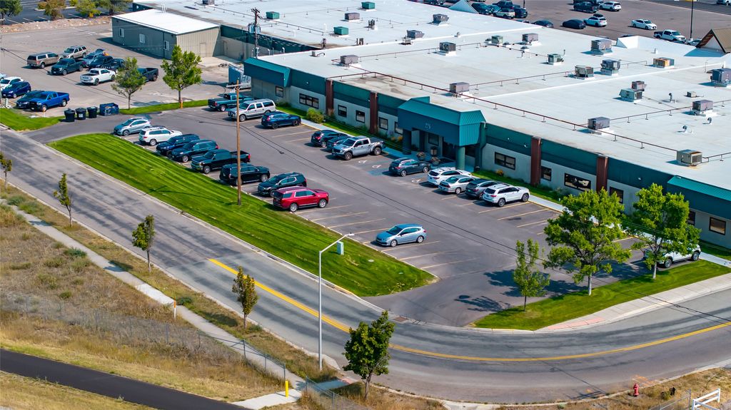 1325 Us Highway 2 W F, Kalispell, MT 59901 photo 15