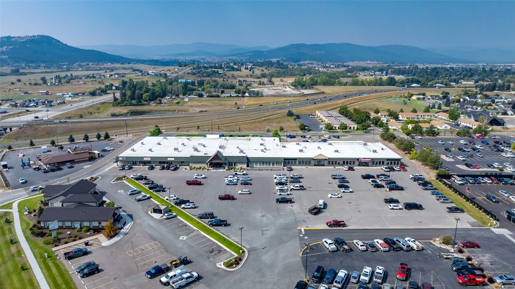 1325 Us Highway 2 W F, Kalispell, MT 59901 photo 2