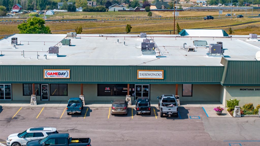 1325 Us Highway 2 W F, Kalispell, MT 59901 photo 21