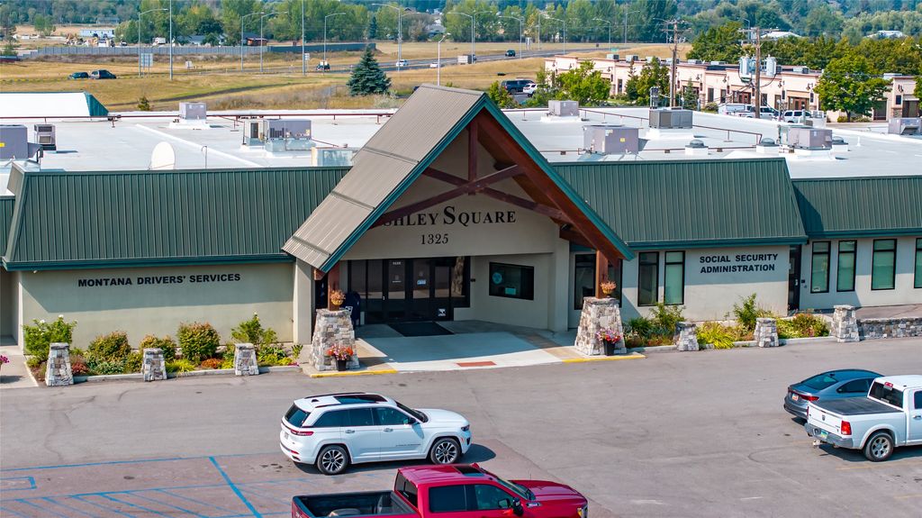 1325 Us Highway 2 W F, Kalispell, MT 59901 photo 23