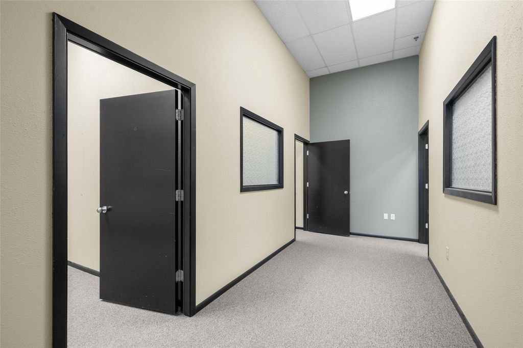 1325 Us Highway 2 W F, Kalispell, MT 59901 photo 26