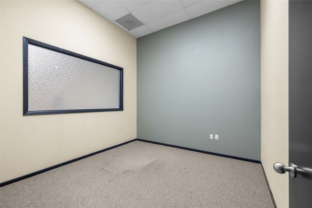 1325 Us Highway 2 W F, Kalispell, MT 59901 photo 27