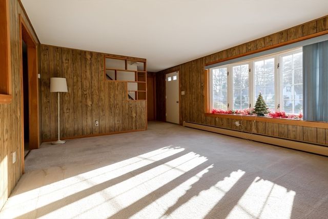 89 Montague Street, Montague, MA 01376