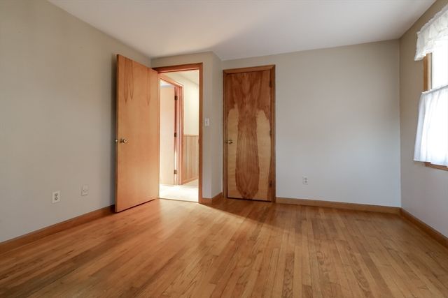 89 Montague Street, Montague, MA 01376