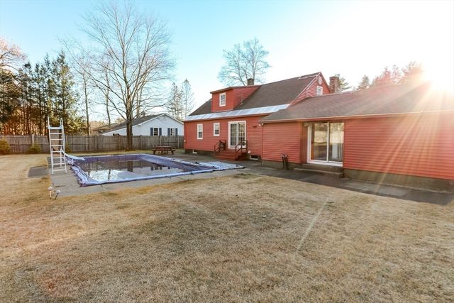 89 Montague Street, Montague, MA 01376