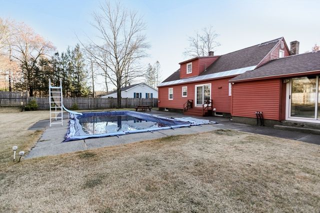 89 Montague Street, Montague, MA 01376