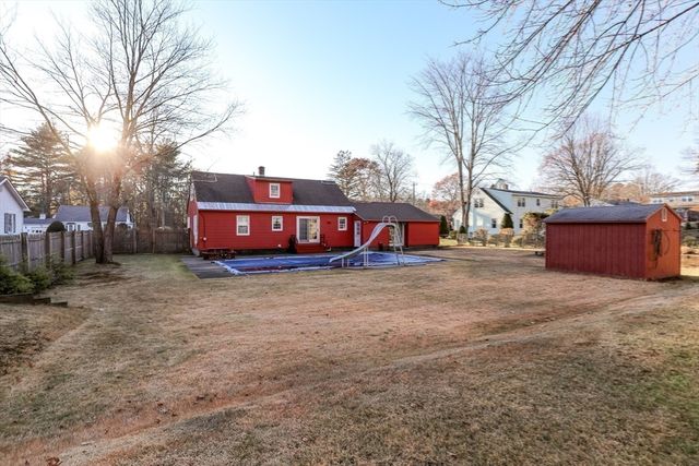 89 Montague Street, Montague, MA 01376