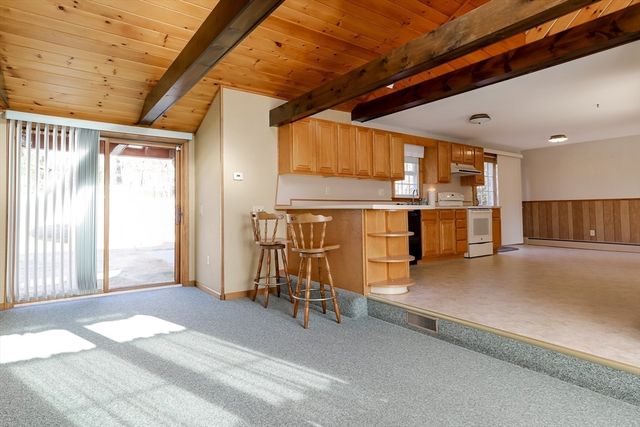 89 Montague Street, Montague, MA 01376