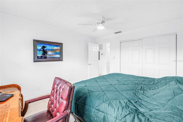 6190 80TH STREET N 304, St Petersburg, FL 33709