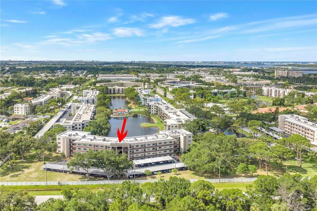 6190 80TH STREET N 304, St Petersburg, FL 33709