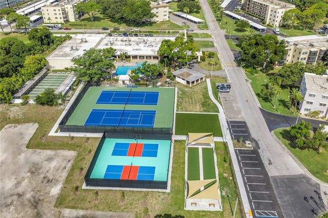 6190 80TH STREET N 304, St Petersburg, FL 33709