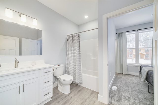 201 Joslin Cove Drive, Manistee, MI 49660