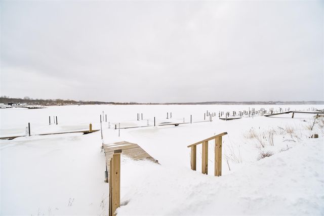 201 Joslin Cove Drive, Manistee, MI 49660