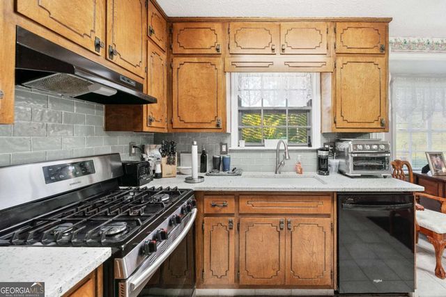 6633 Cameron Road, Morrow, GA 30260