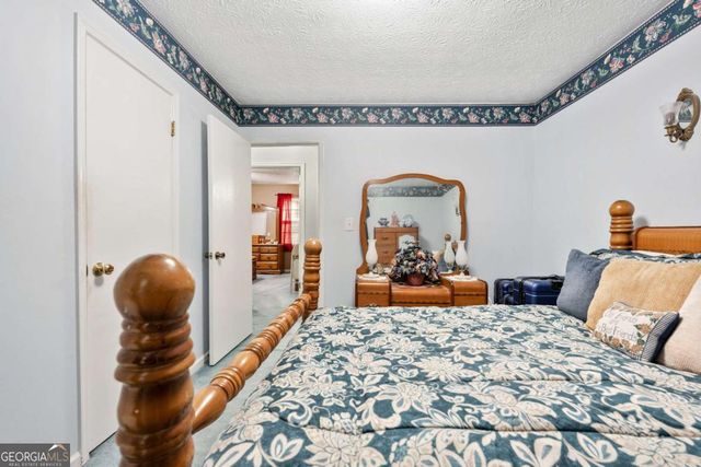 6633 Cameron Road, Morrow, GA 30260