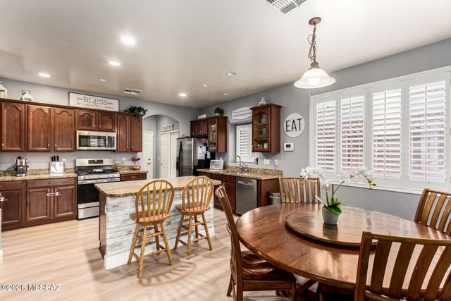 10891 S Distillery Canyon Spring Drive, Vail, AZ 85641