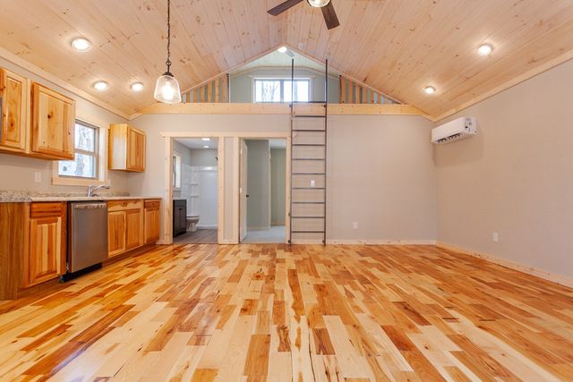 155 Fort Butler Street, Murphy, NC 28906