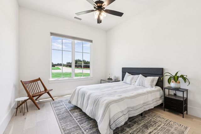 4411 Tea Olive Trail, Midlothian, TX 76065