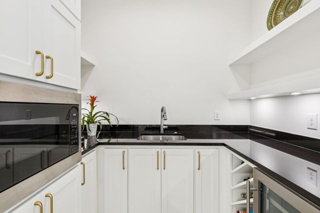 4411 Tea Olive Trail, Midlothian, TX 76065