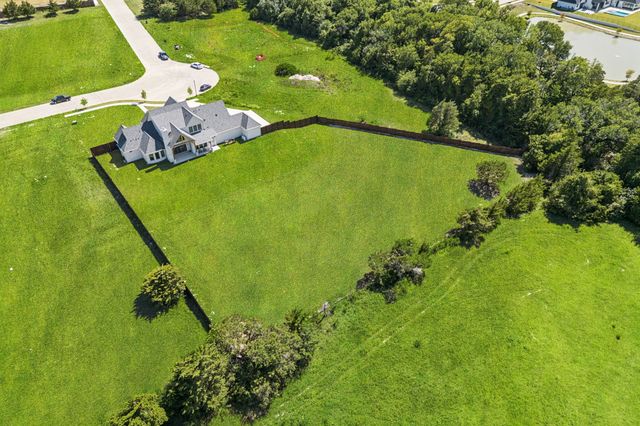 4411 Tea Olive Trail, Midlothian, TX 76065