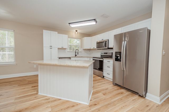 5316 Kervin Road, Crestview, FL 32539