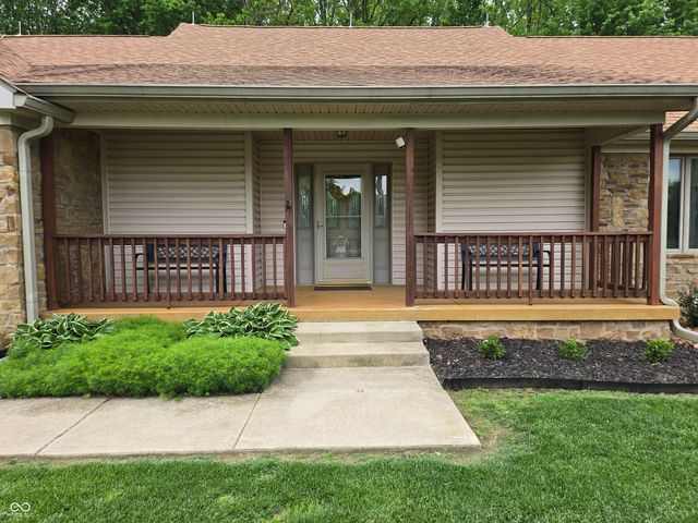 3717 E Edgewood Road, Martinsville, IN 46151