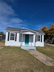 703 W Phillips Street, Purcell, OK 73080