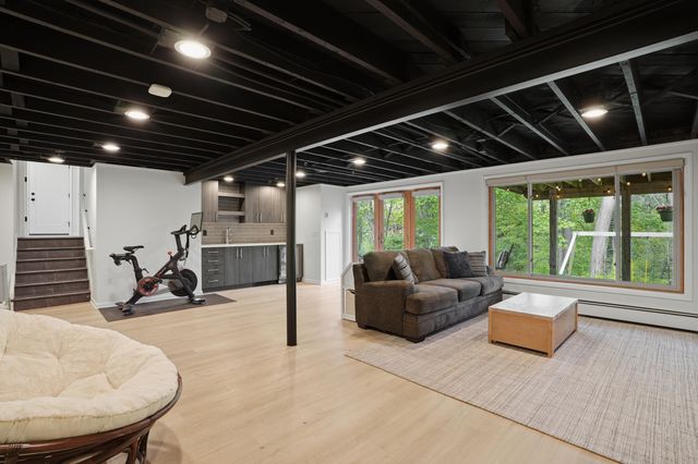 3007 Geddes Avenue, Ann Arbor, MI 48104