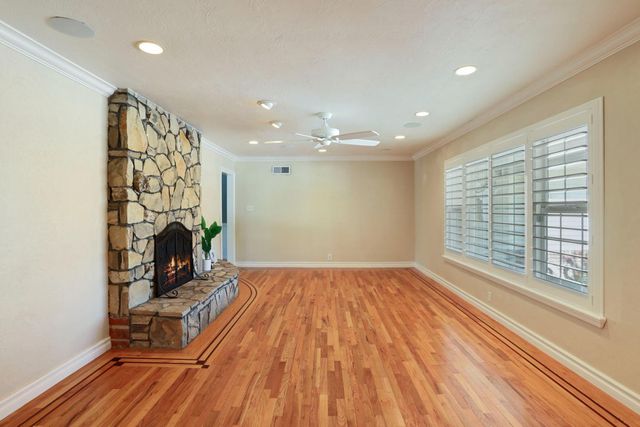 6796 E Woodward Ave, Manteca, CA 95337