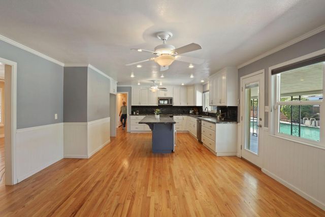 6796 E Woodward Ave, Manteca, CA 95337