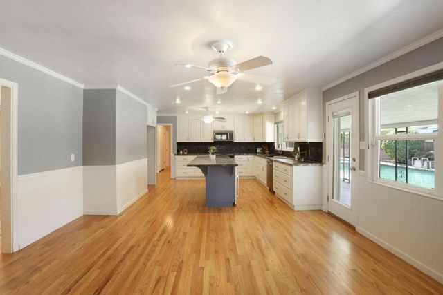 6796 E Woodward Ave, Manteca, CA 95337