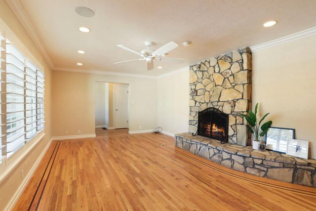 6796 E Woodward Ave, Manteca, CA 95337