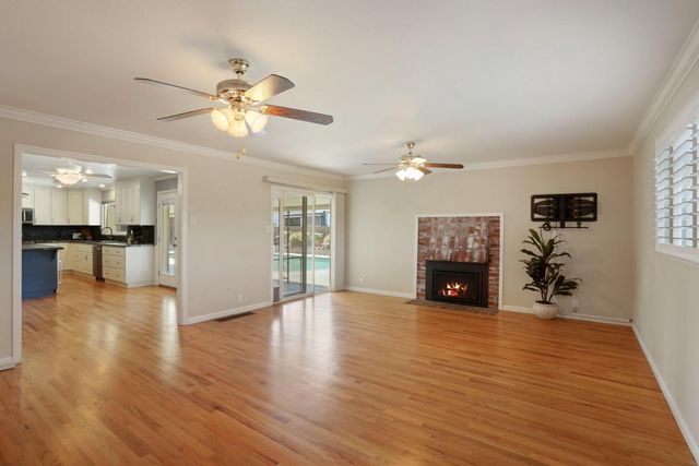 6796 E Woodward Ave, Manteca, CA 95337